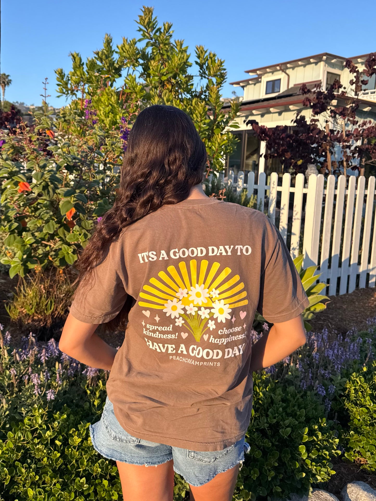 HAVE A GOOD DAY VINTAGE MOCHA TEE