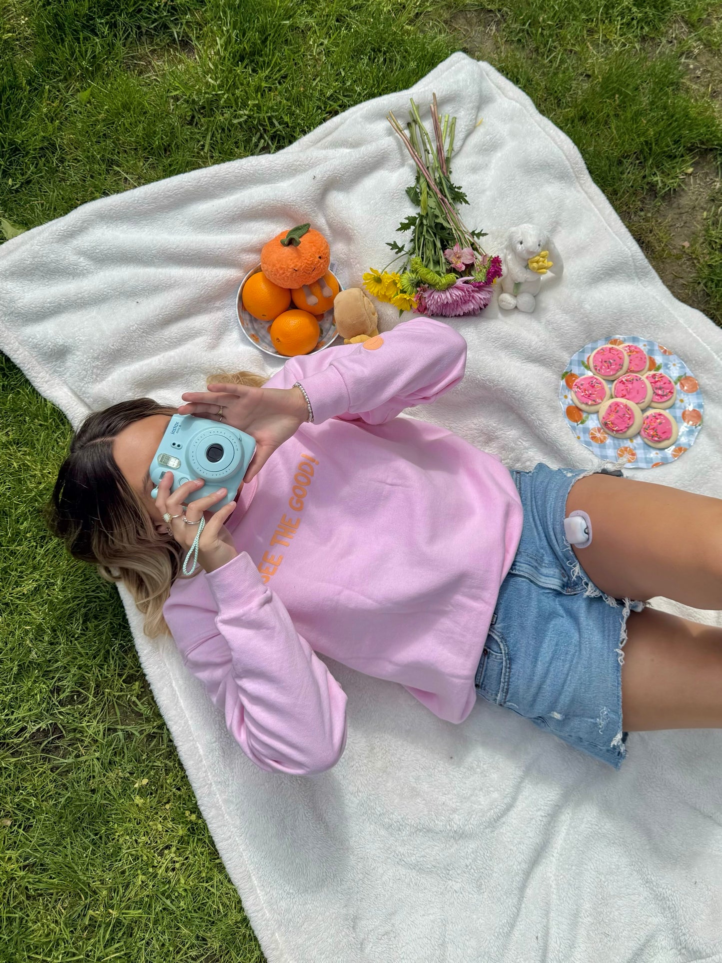 SEE THE GOOD PINK CREWNECK