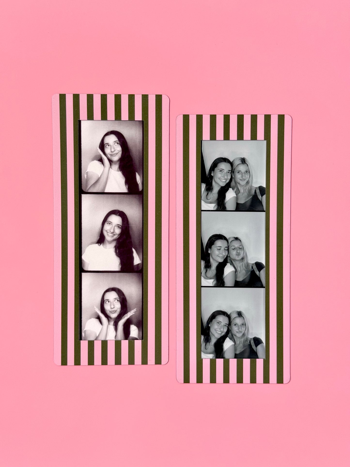 "BERRY FIELDS" DIGITAL PHOTOBOOTH FRAME MAGNET