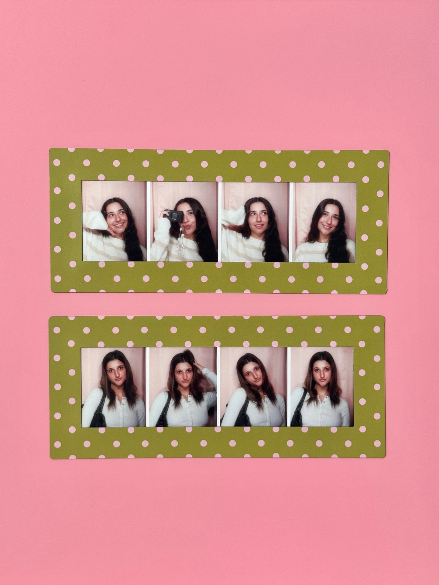 "OLIVE POLKA DOT" DIGITAL PHOTOBOOTH FRAME MAGNET