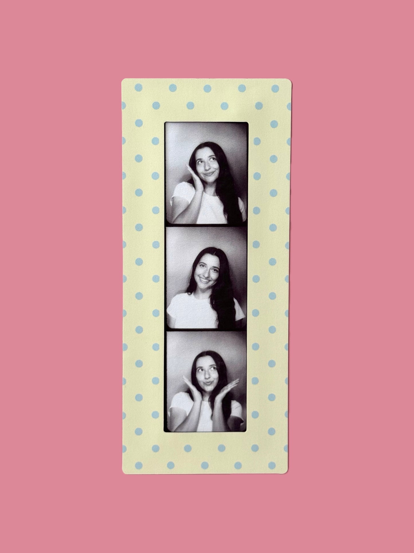 "BUTTER POLKA DOT" DIGITAL PHOTOBOOTH FRAME MAGNET