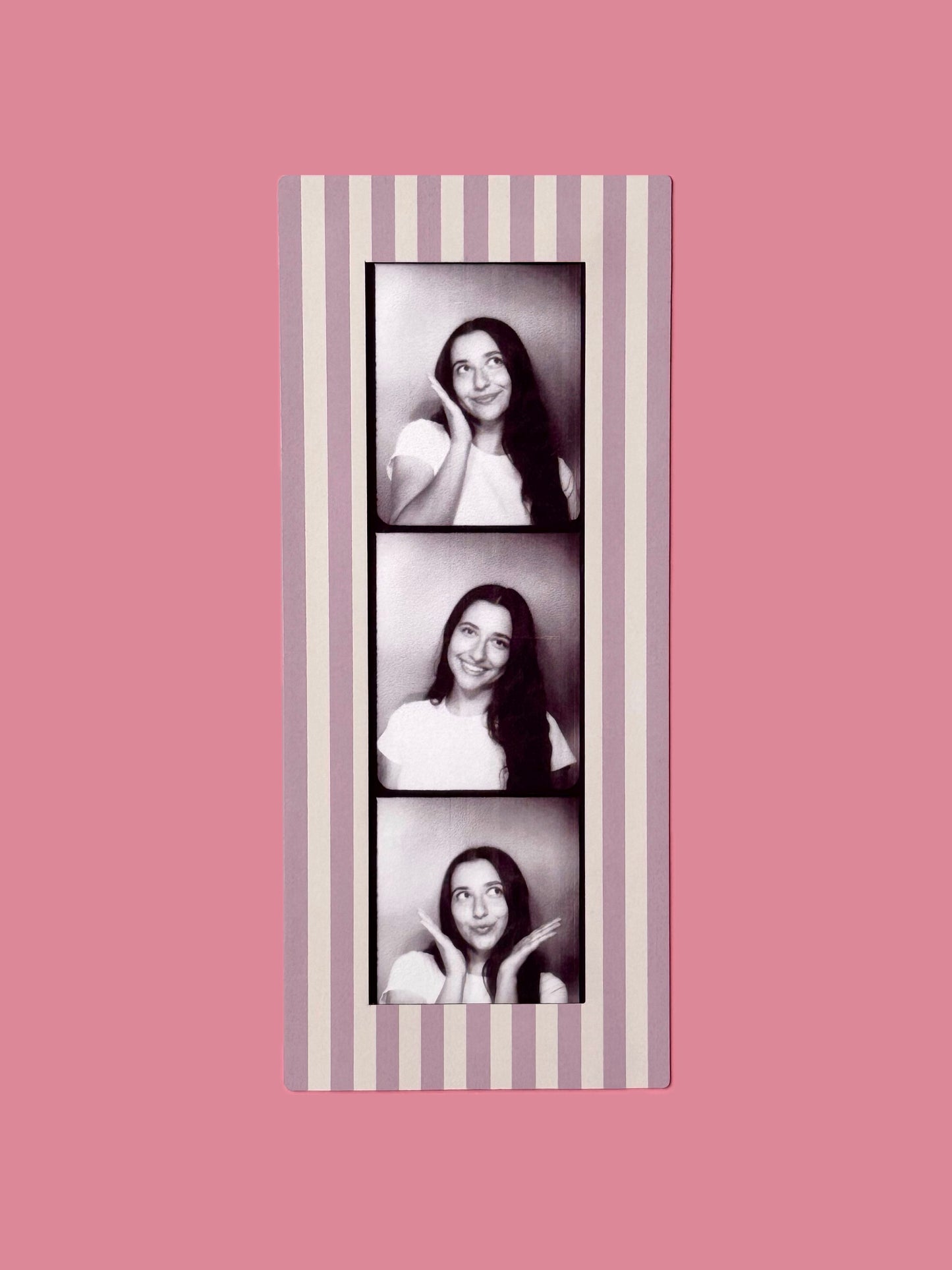 "LAVENDER STRIPES" DIGITAL PHOTOBOOTH FRAME MAGNET