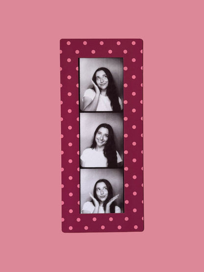"PLUM POLKA DOT" DIGITAL PHOTOBOOTH FRAME MAGNET