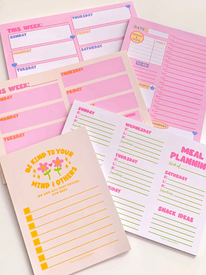 PEACHY WEEKLY PLANNER NOTEPAD